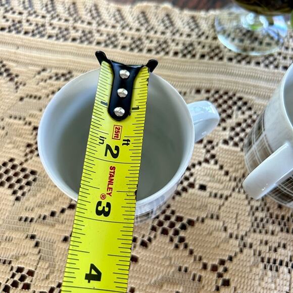 Vintage Harmony House Highlander Brown Plaid Coffee Cups set of 2 - Picture 7 of 10